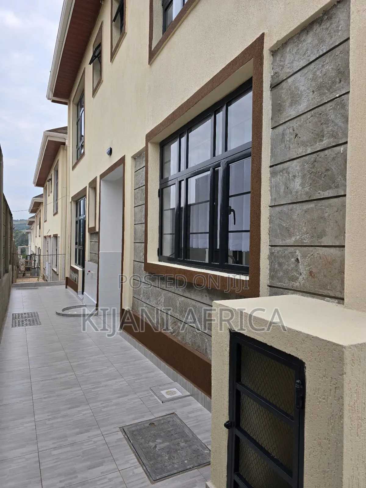 3bdrm Maisonette in Kibiku for sale