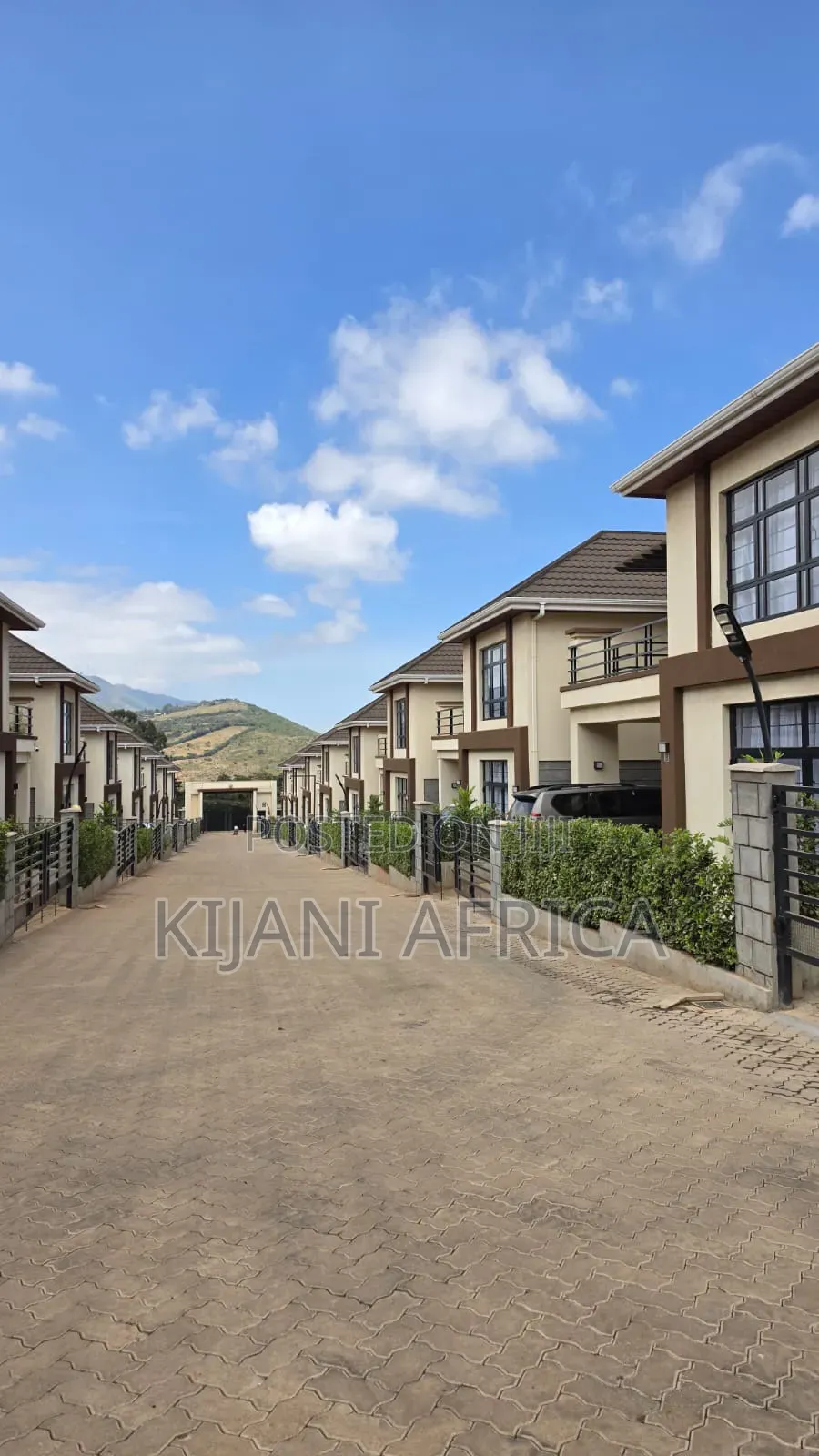3bdrm Maisonette in Kibiku for sale