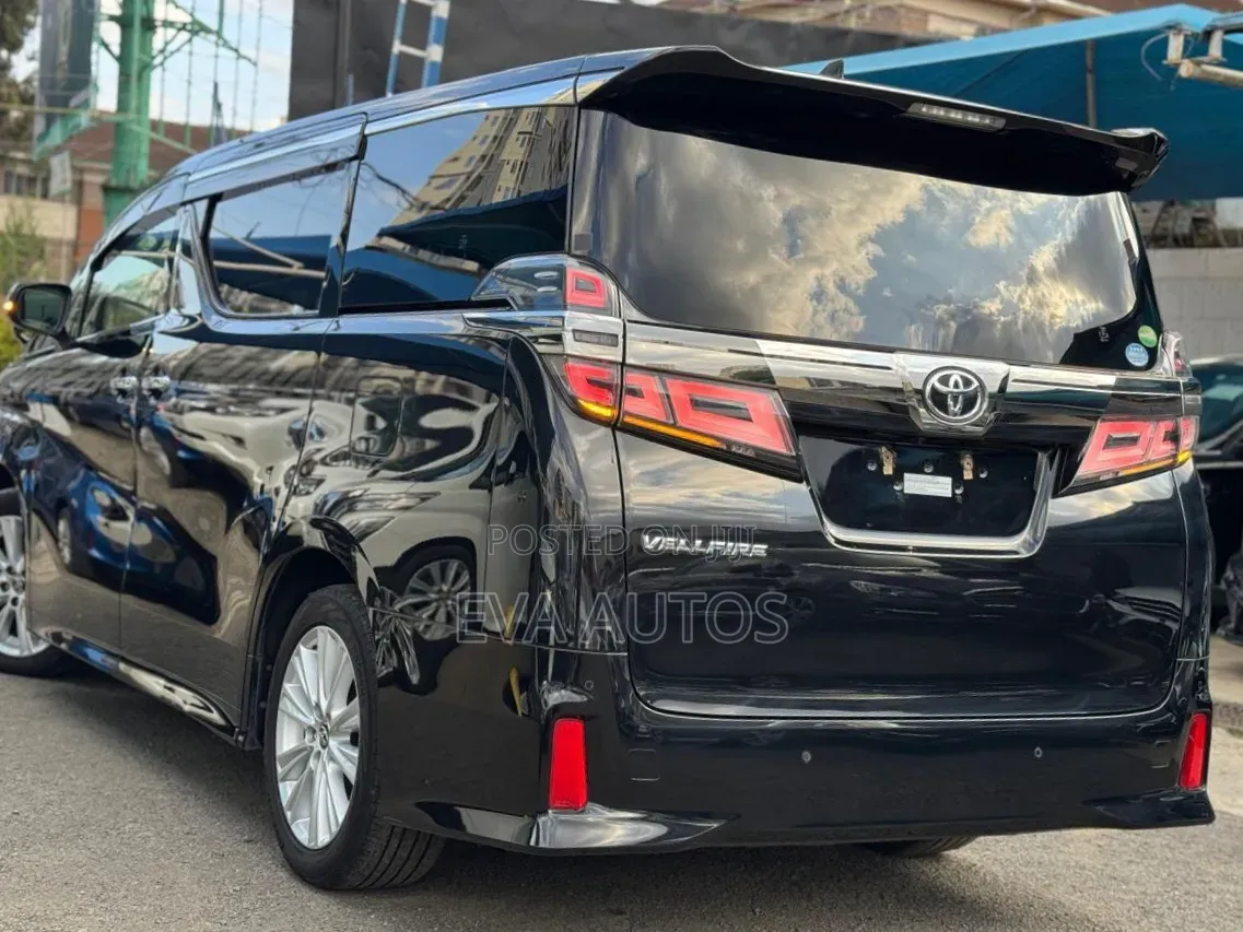 Toyota Vellfire 2019 Black