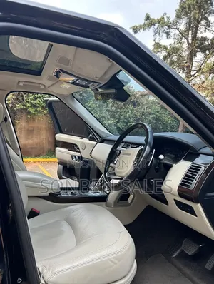 Land Rover Range Rover Vogue 2018 Black