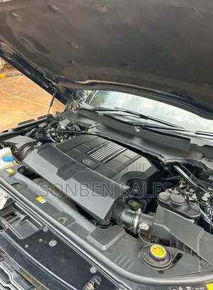 Land Rover Range Rover Vogue 2018 Black
