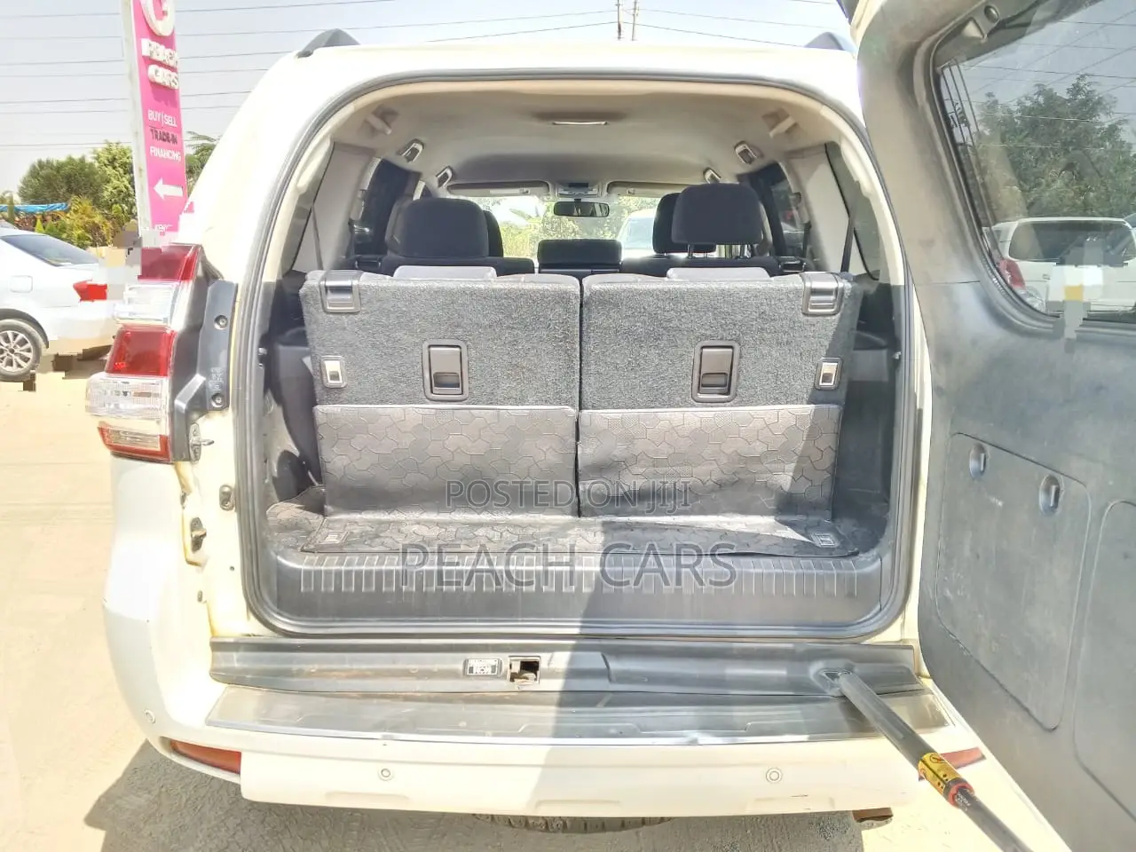 Toyota Land Cruiser Prado 2014 White
