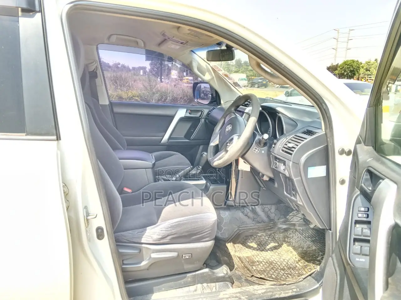 Toyota Land Cruiser Prado 2014 White