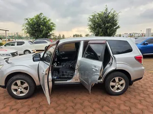 Subaru Forester 2011 Silver