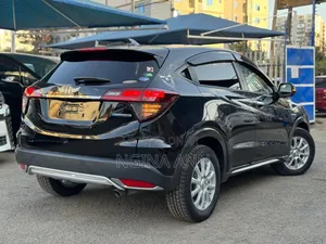 Honda Vezel 2019 Black