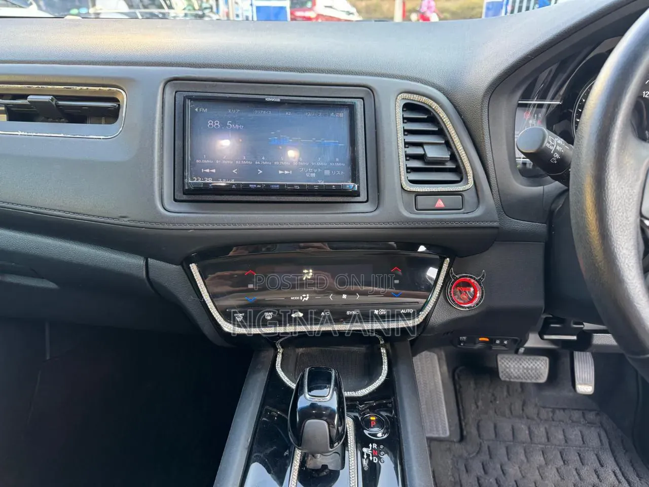 Honda Vezel 2019 Black