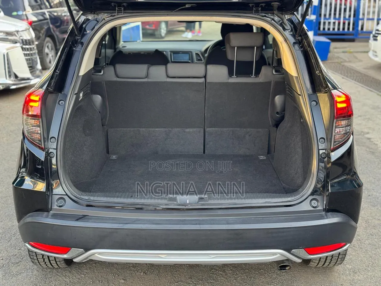 Honda Vezel 2019 Black
