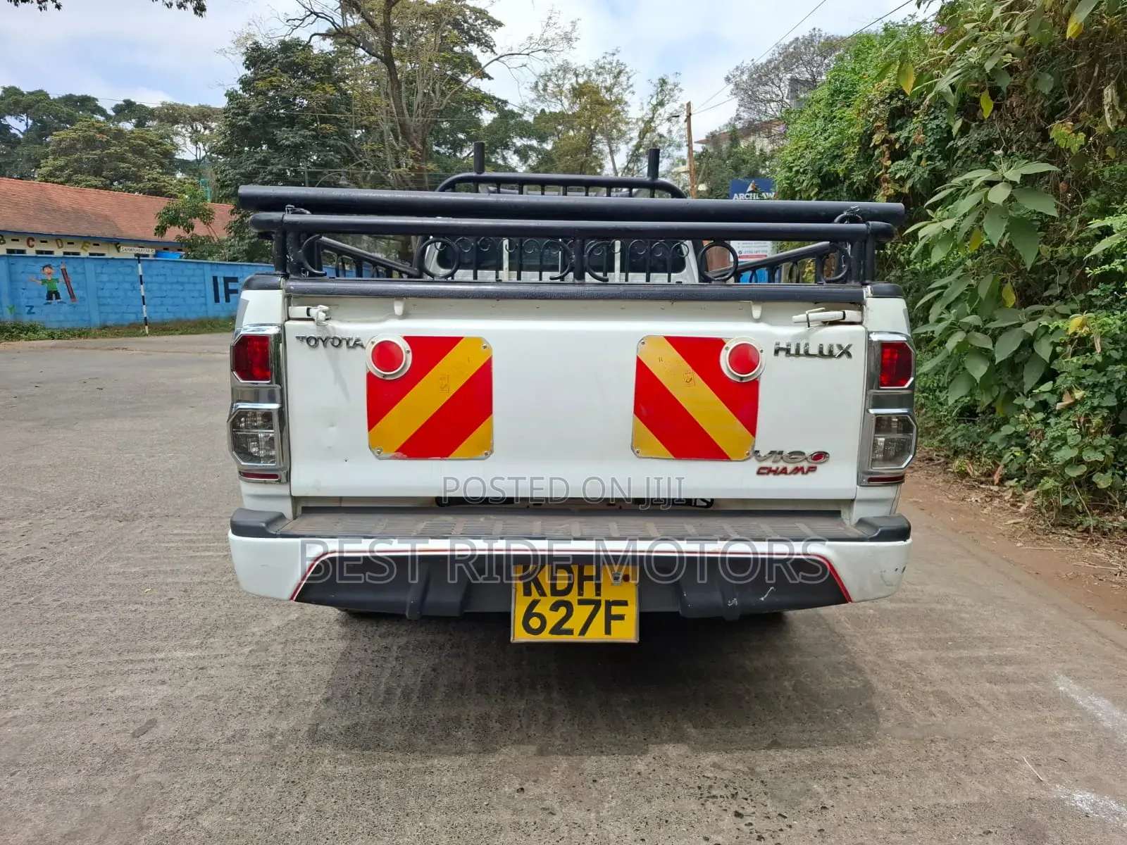 Toyota Hilux 2015 Pearl