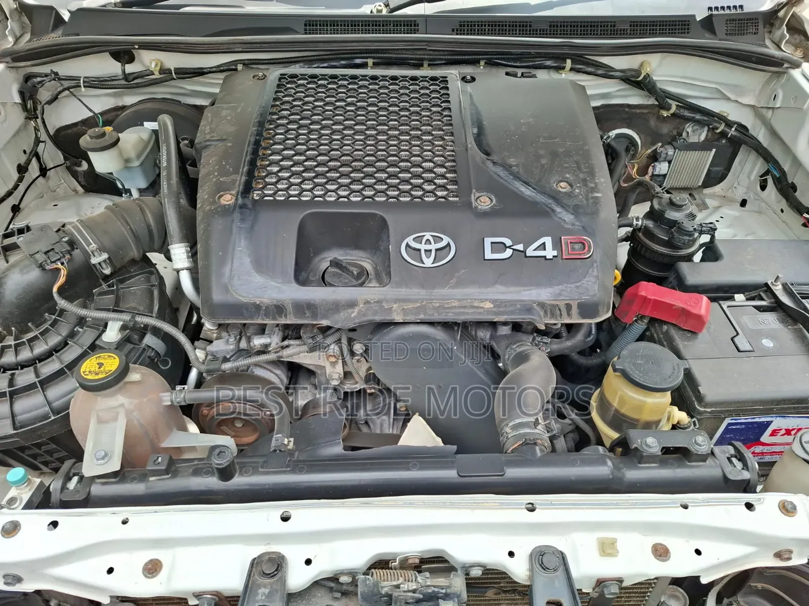 Toyota Hilux 2015 Pearl