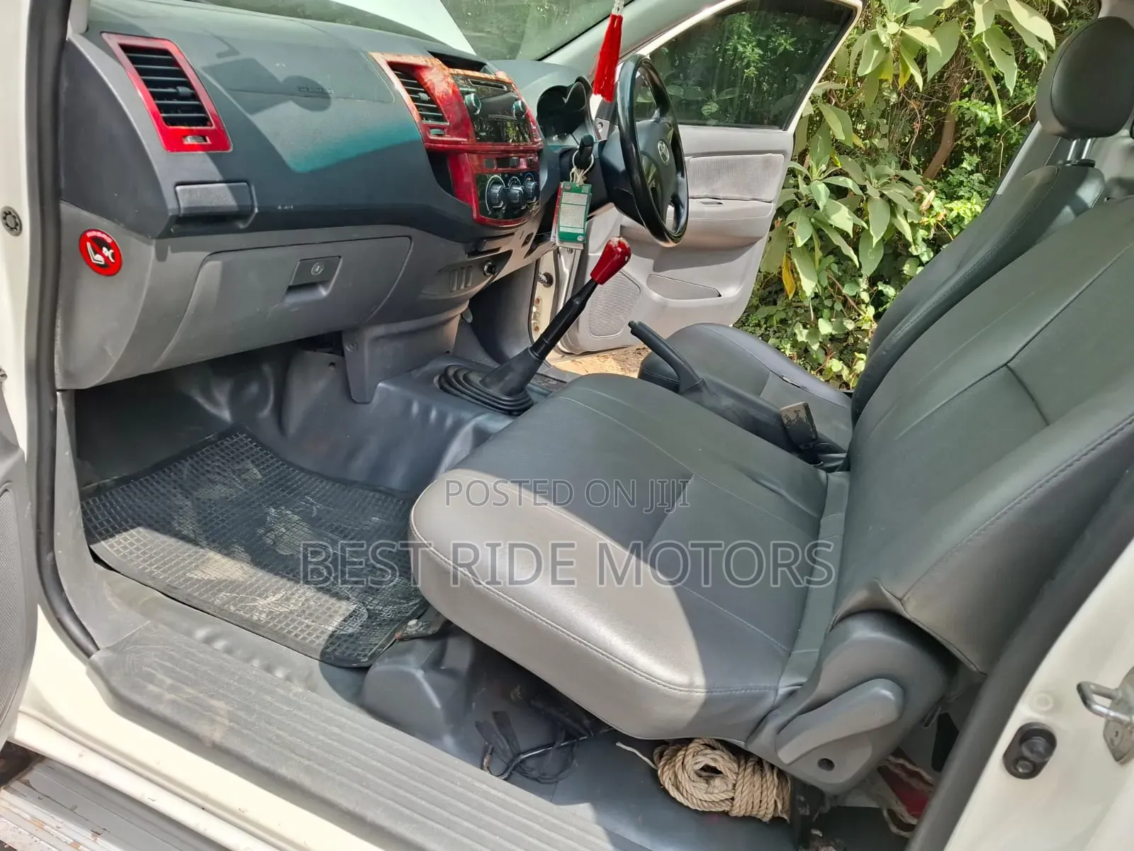 Toyota Hilux 2015 Pearl