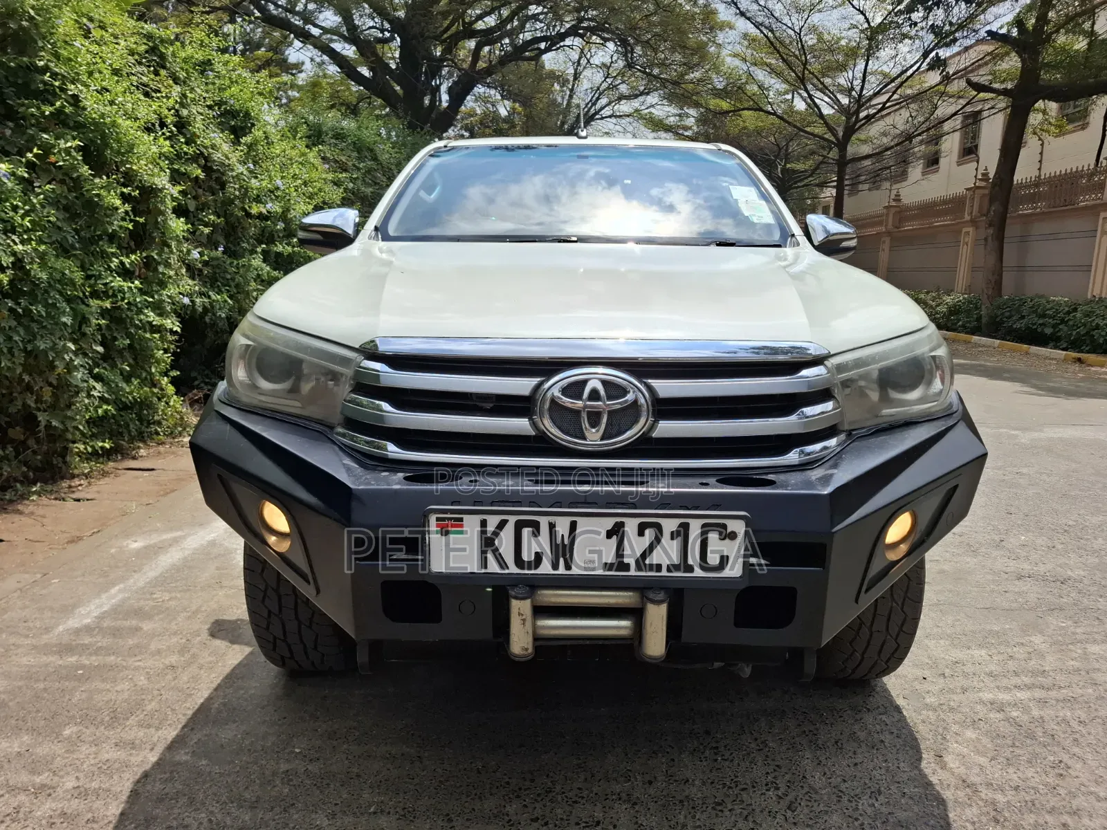Toyota Hilux 2016 Off white