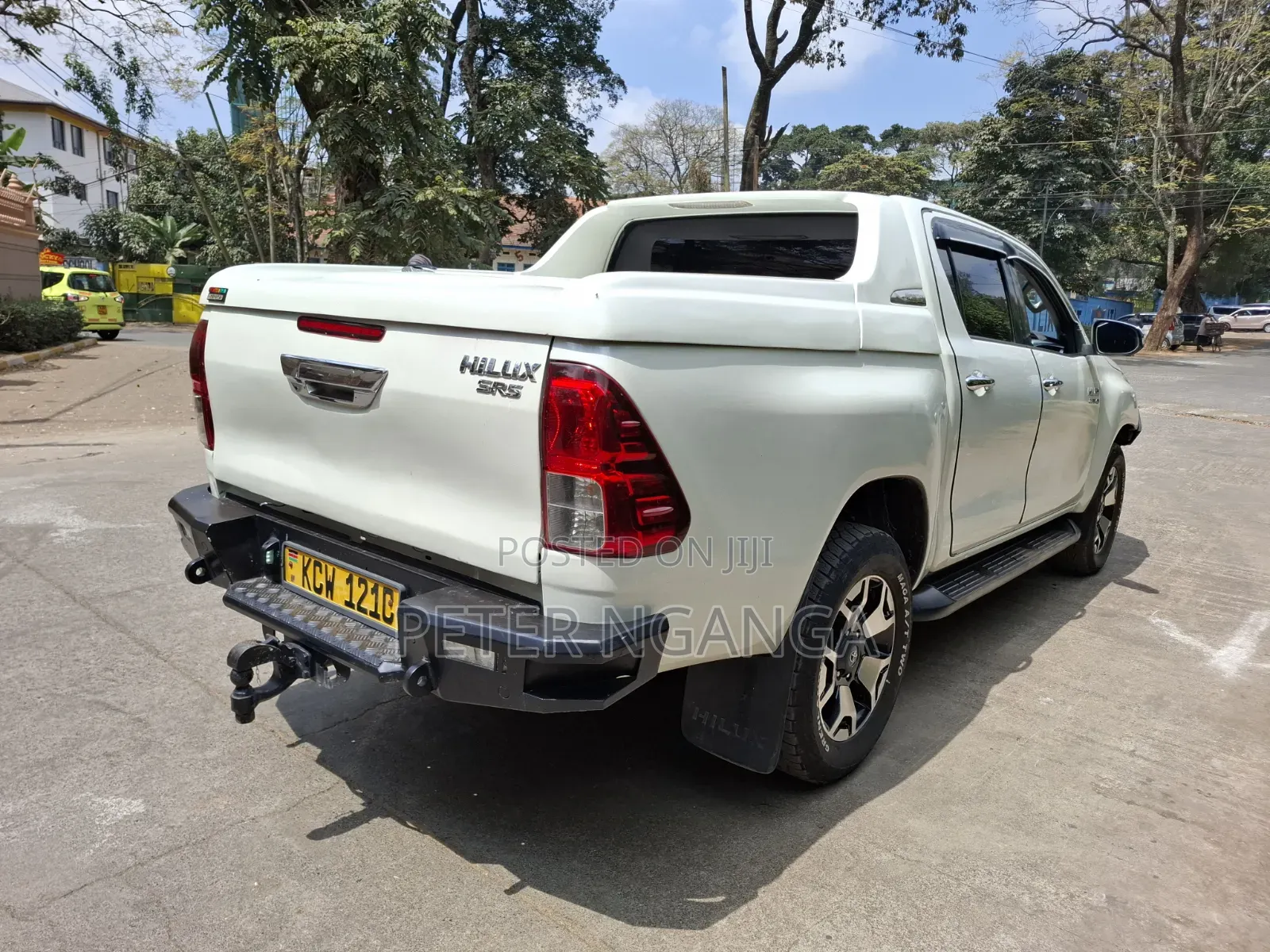 Toyota Hilux 2016 Off white