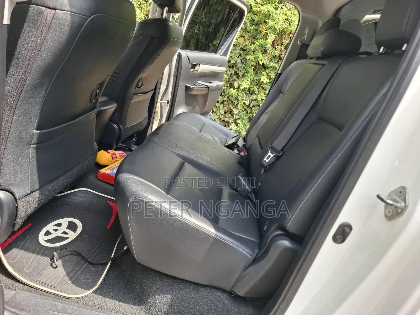 Toyota Hilux 2016 Off white