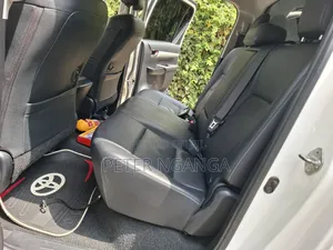 Toyota Hilux 2016 Off white