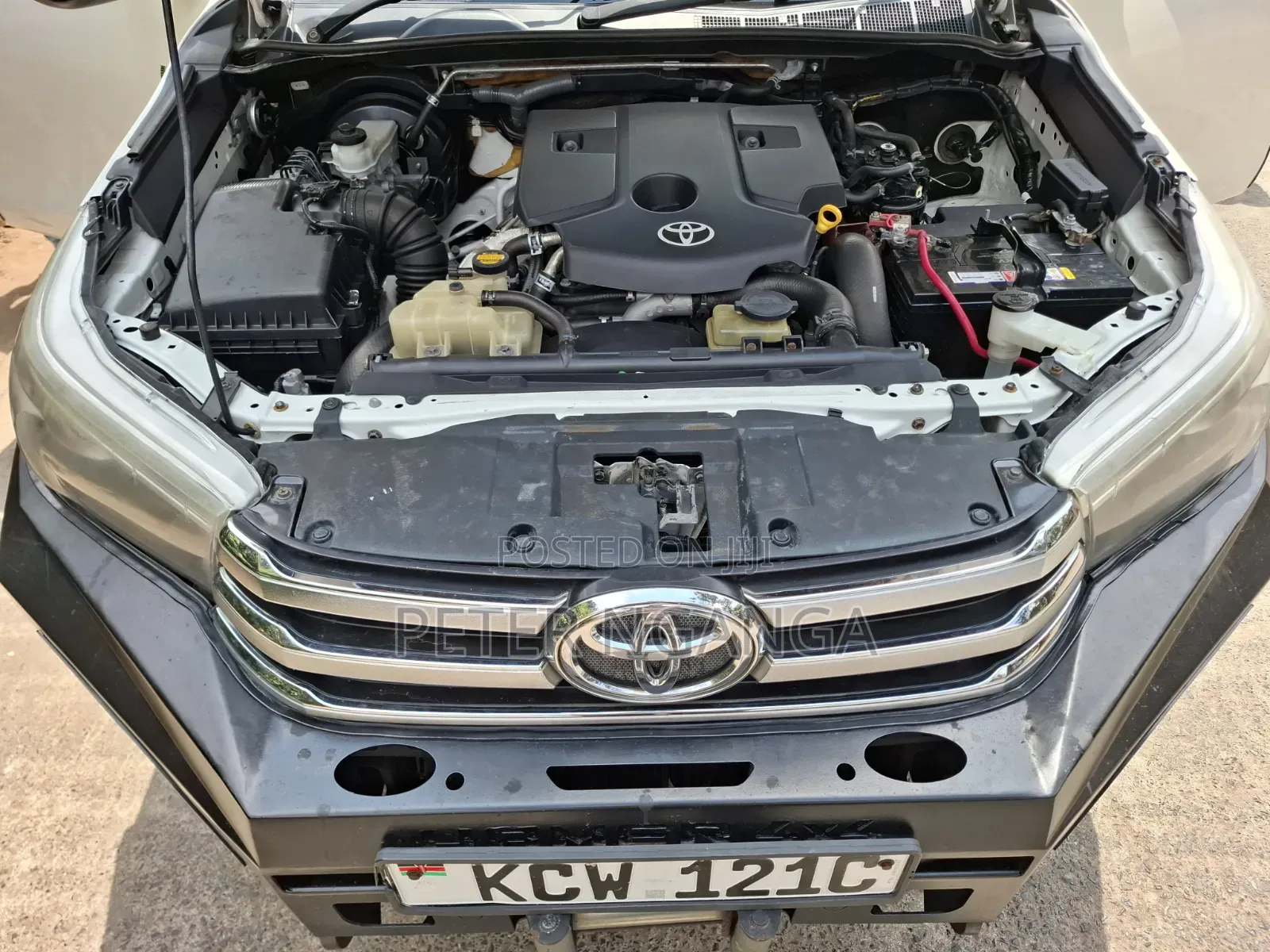 Toyota Hilux 2016 Off white