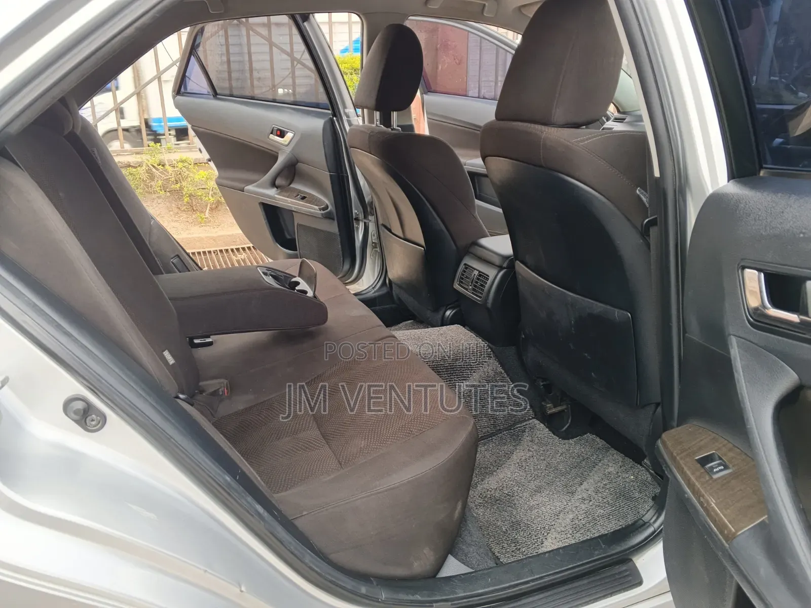 Toyota Mark X 2015 Silver