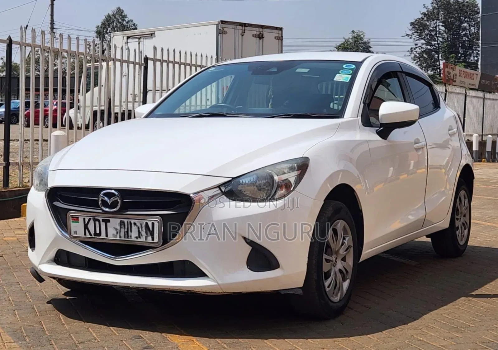 Mazda Demio 2018 Pearl