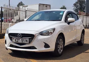 Mazda Demio 2018 Pearl