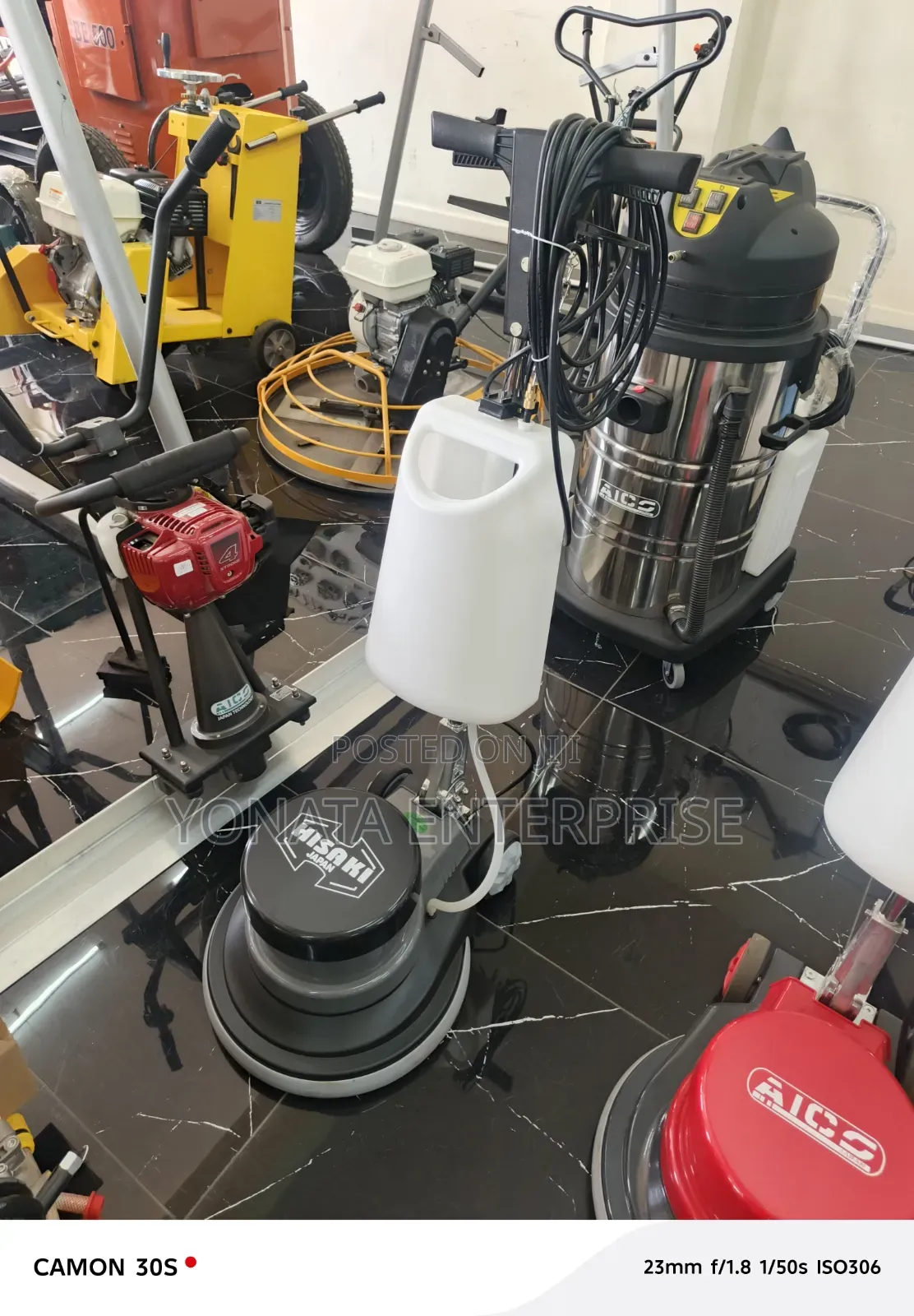 Heavy Duty Hisaki Japan Floor Scrubber