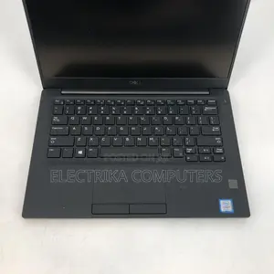 Laptop Dell Latitude 7390 8GB Intel Core i7 SSD 256GB