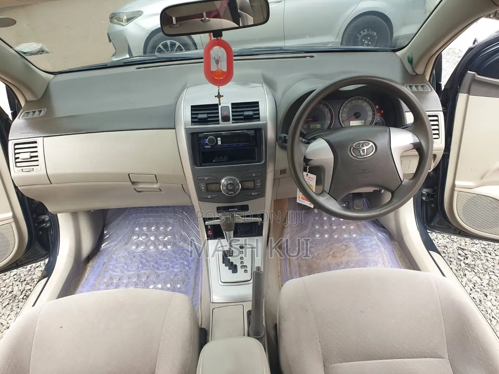Toyota Axio 2010 Gray