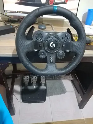 Logitech G923 Racing Wheel