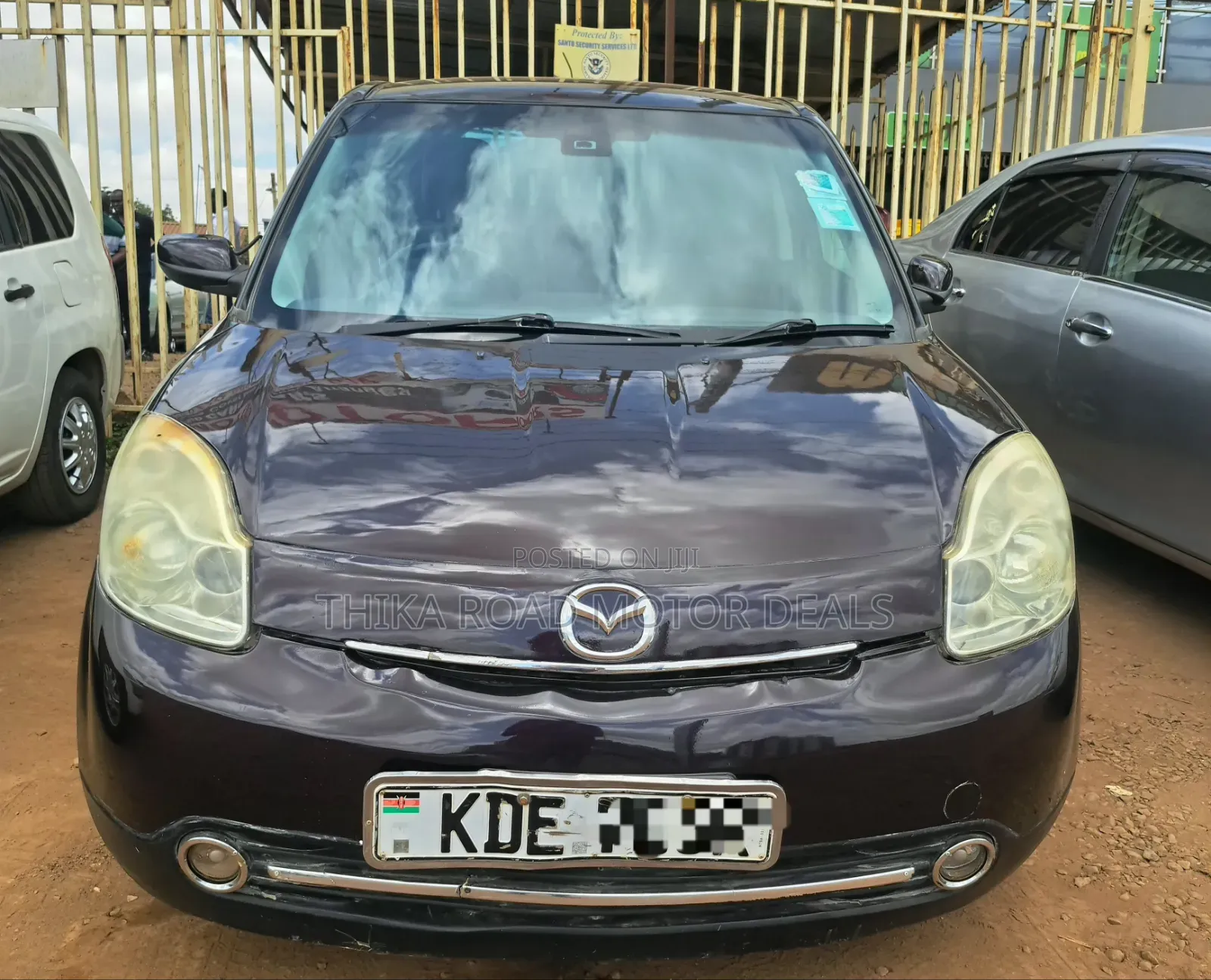 Mazda Verisa 2014