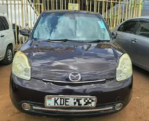 Mazda Verisa 2014