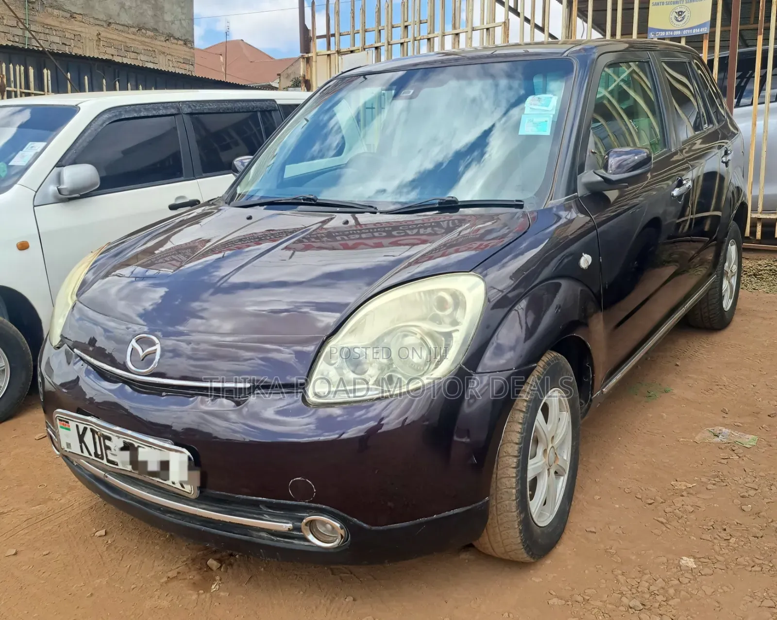 Mazda Verisa 2014