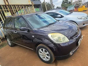Mazda Verisa 2014