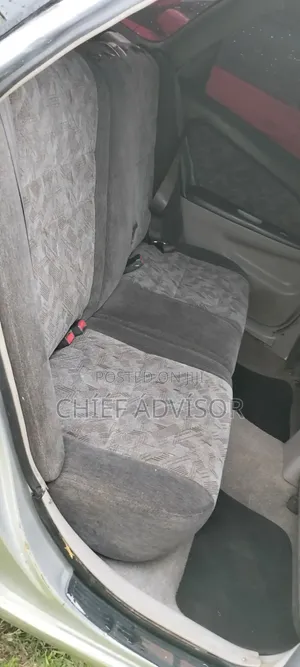 Toyota Car.Caldina
5 Seater 
Station Wagon.