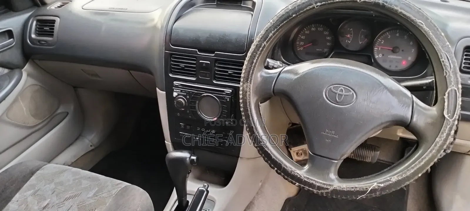 Toyota Car.Caldina
5 Seater 
Station Wagon.