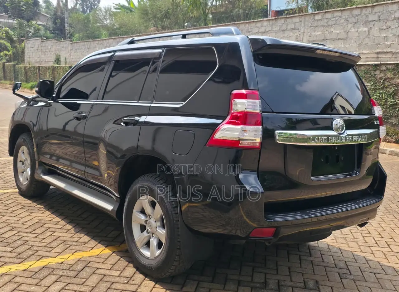 Toyota Land Cruiser Prado 2015 Black
