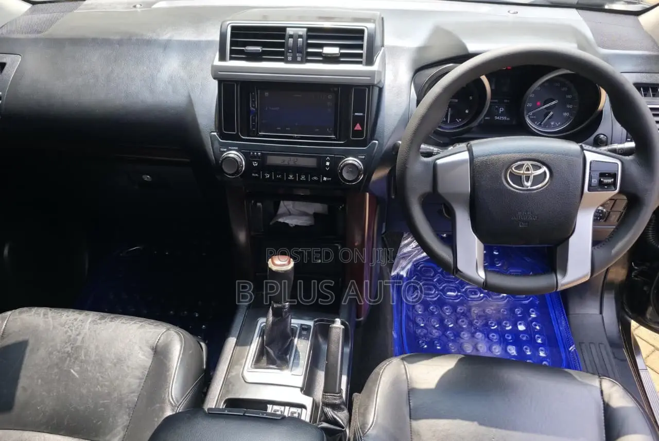 Toyota Land Cruiser Prado 2015 Black