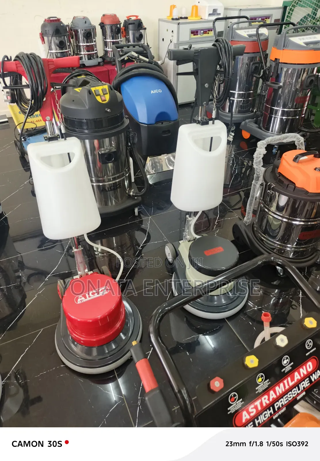 Aico Floor Scrubber Machine With 3 Brush