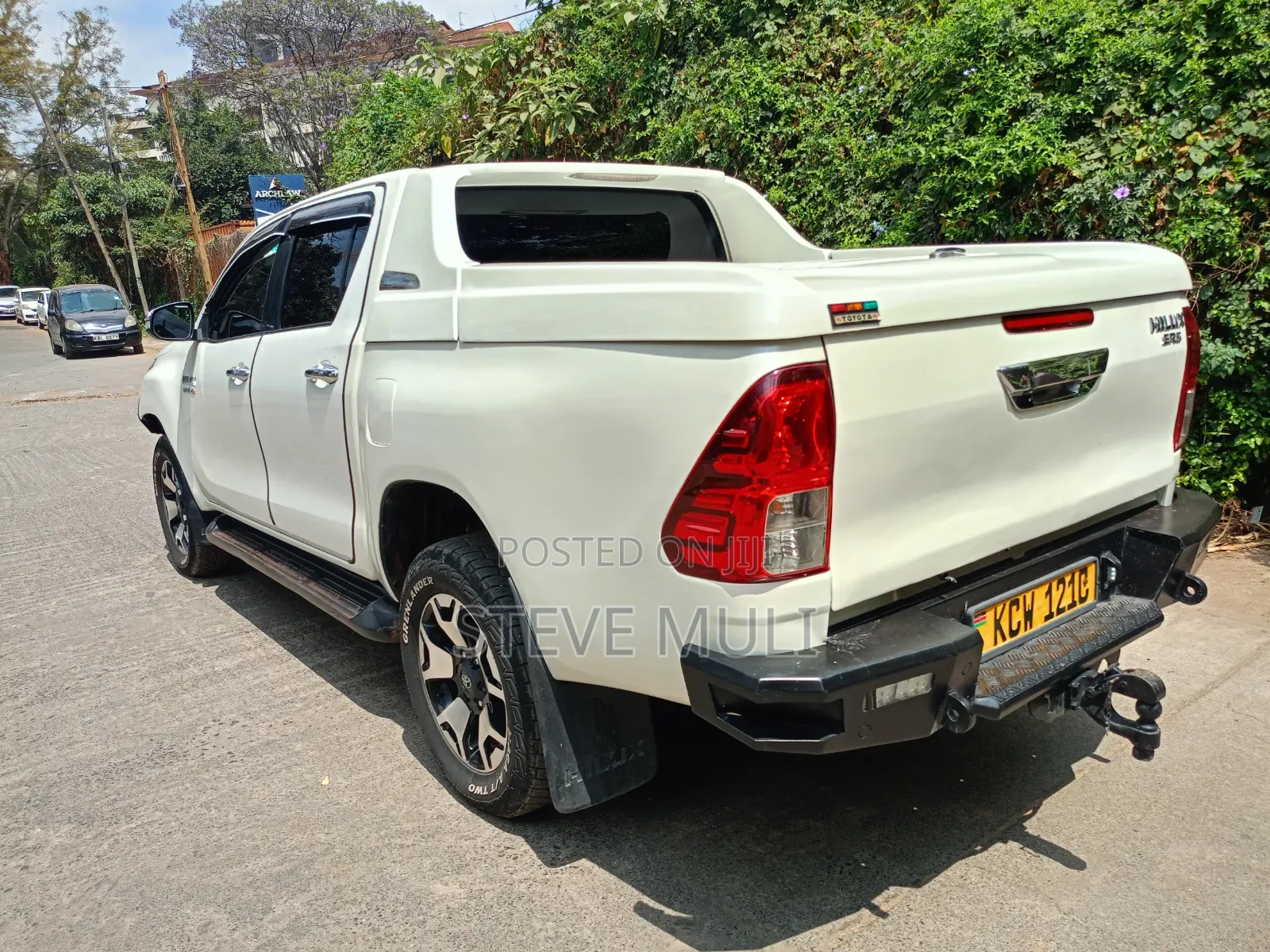 Toyota Hilux 2016 White