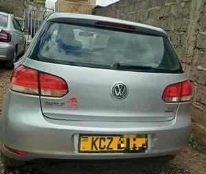 Volkswagen Golf 2013 Silver