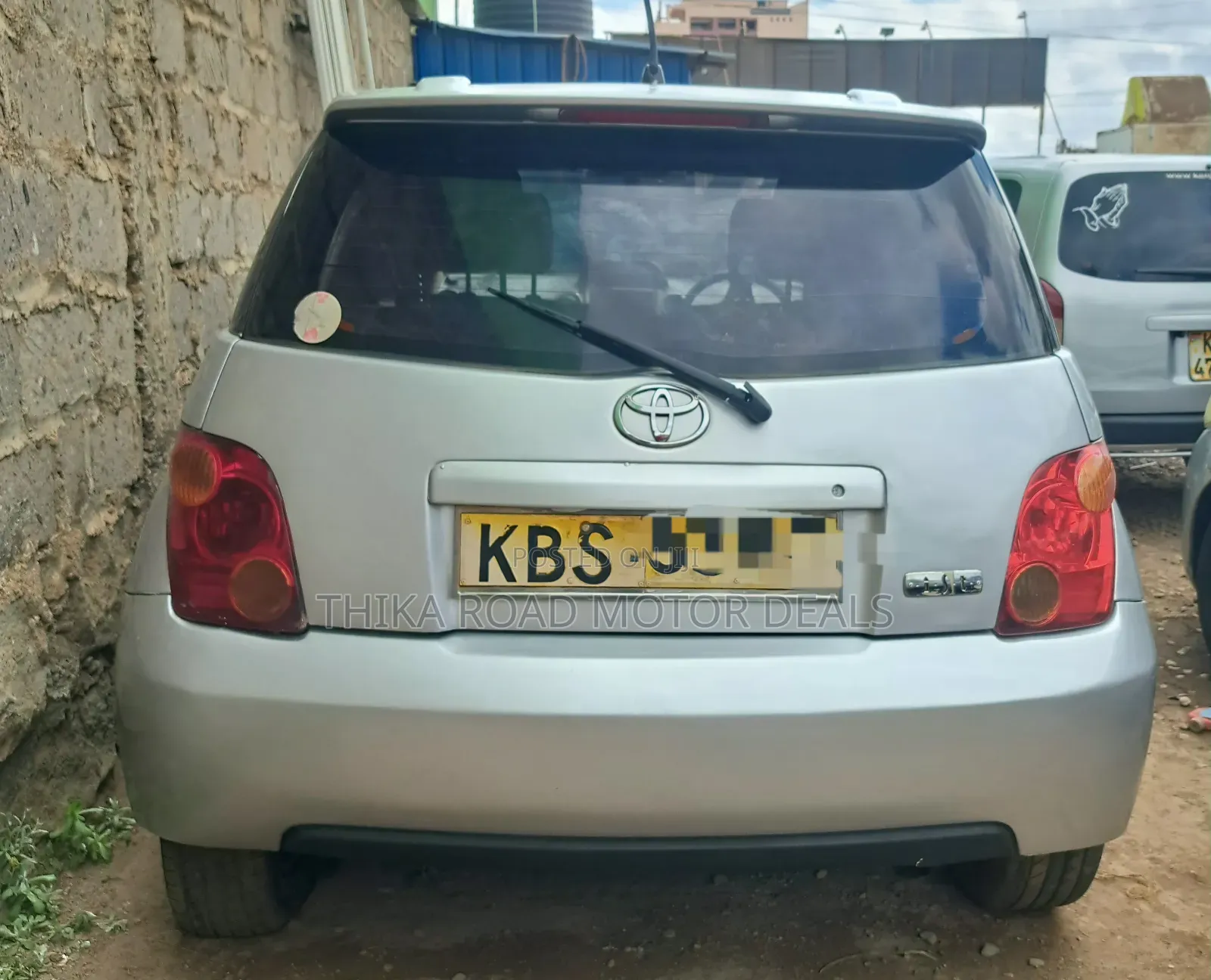 Toyota IST 2005 Silver