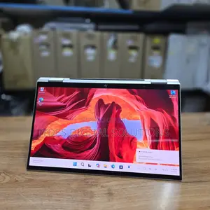 Laptop HP EliteBook x360 1030 G8 16GB Intel Core i7 SSD 512GB