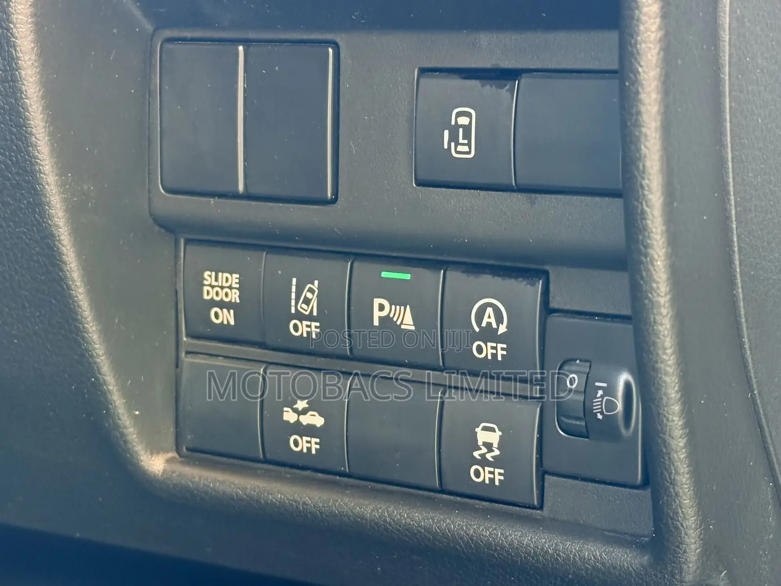 Suzuki Solio Hybrid MX 2021 Silver