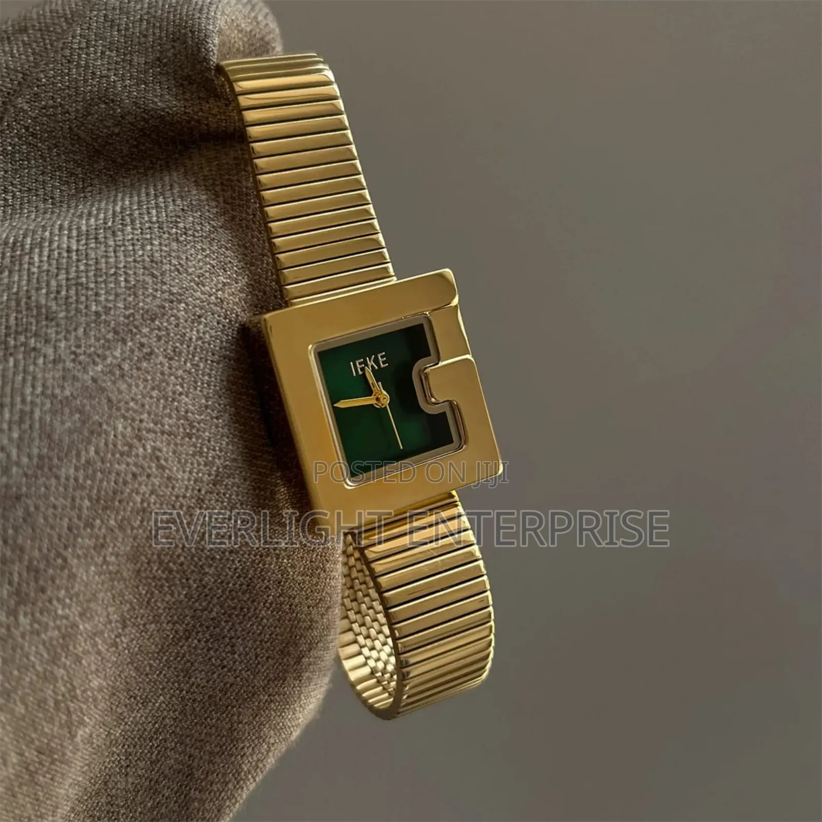 High Quality Ieke Ladies Watch