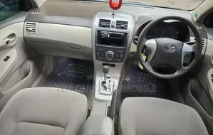 Toyota Axio 2009 Gray