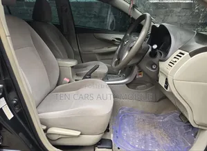 Toyota Axio 2009 Gray