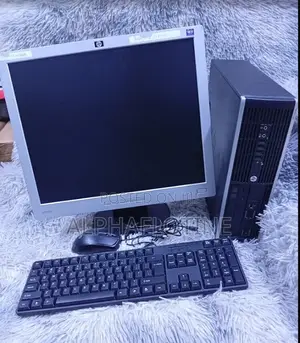Desktop Computer HP EliteDesk 800 G3 4GB Intel Core i5 HDD 500GB