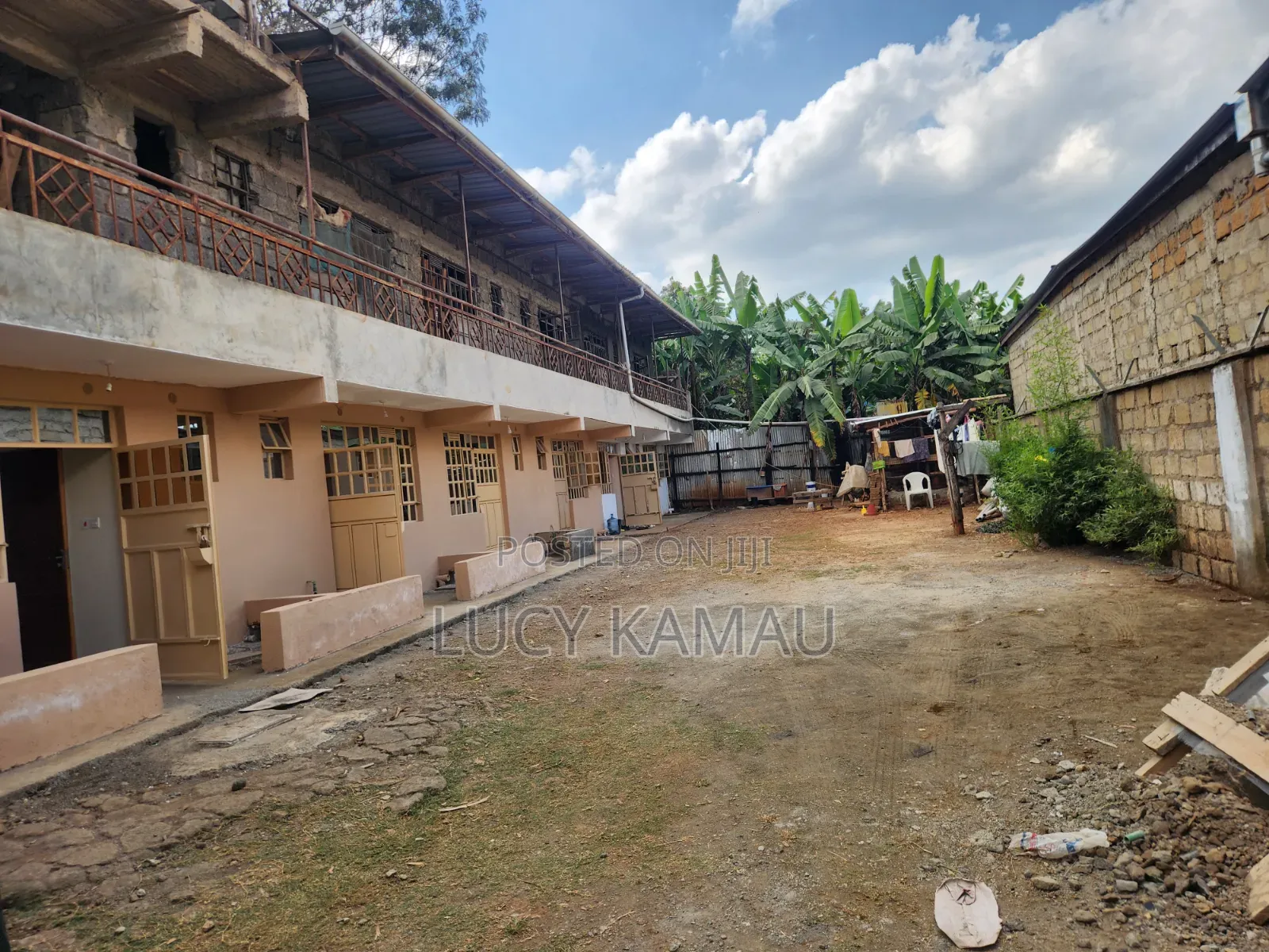 1⁄4 Acre Prime Commercial Plot