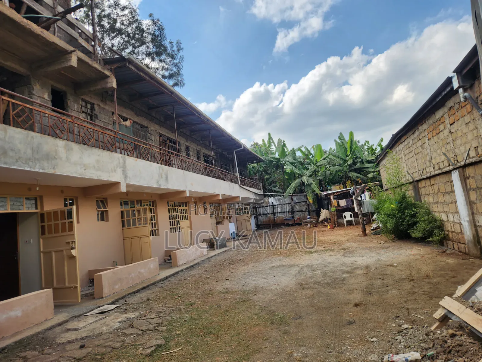1⁄4 Acre Prime Commercial Plot