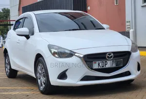 Mazda Demio 2016 Pearl