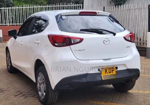 Mazda Demio 2016 Pearl
