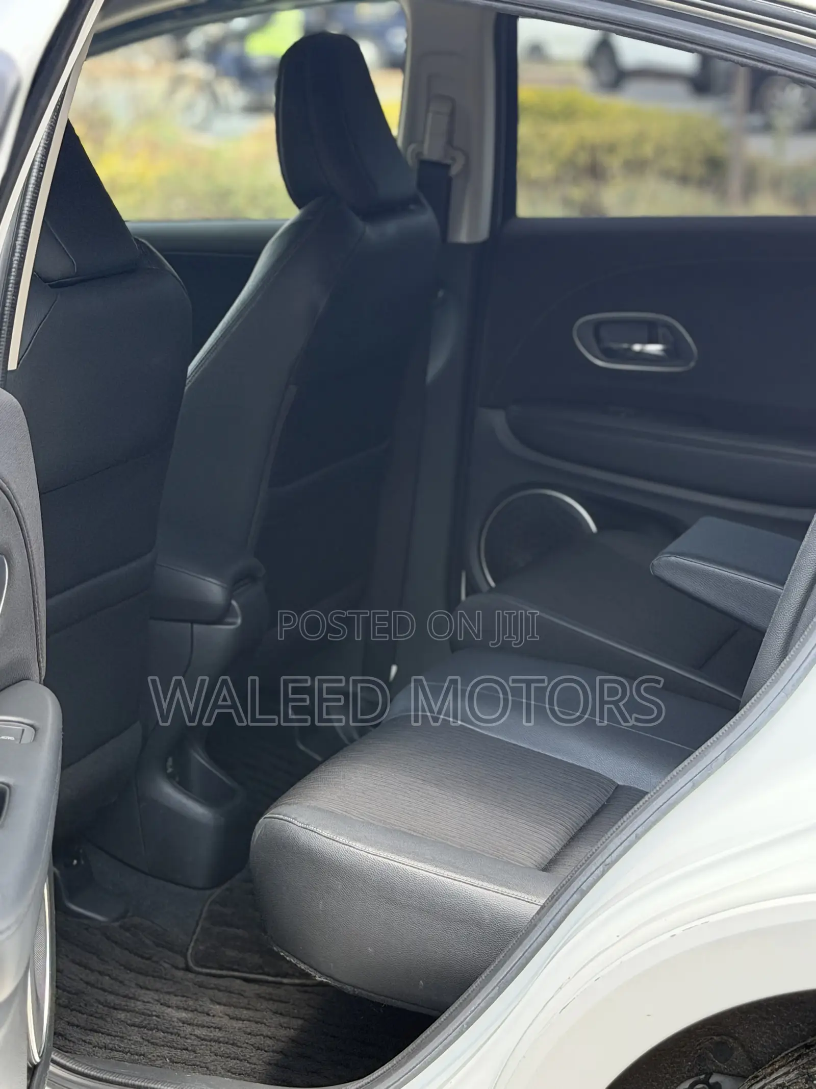 Honda Vezel 1.5 Hybrid 2WD 2019 Pearl