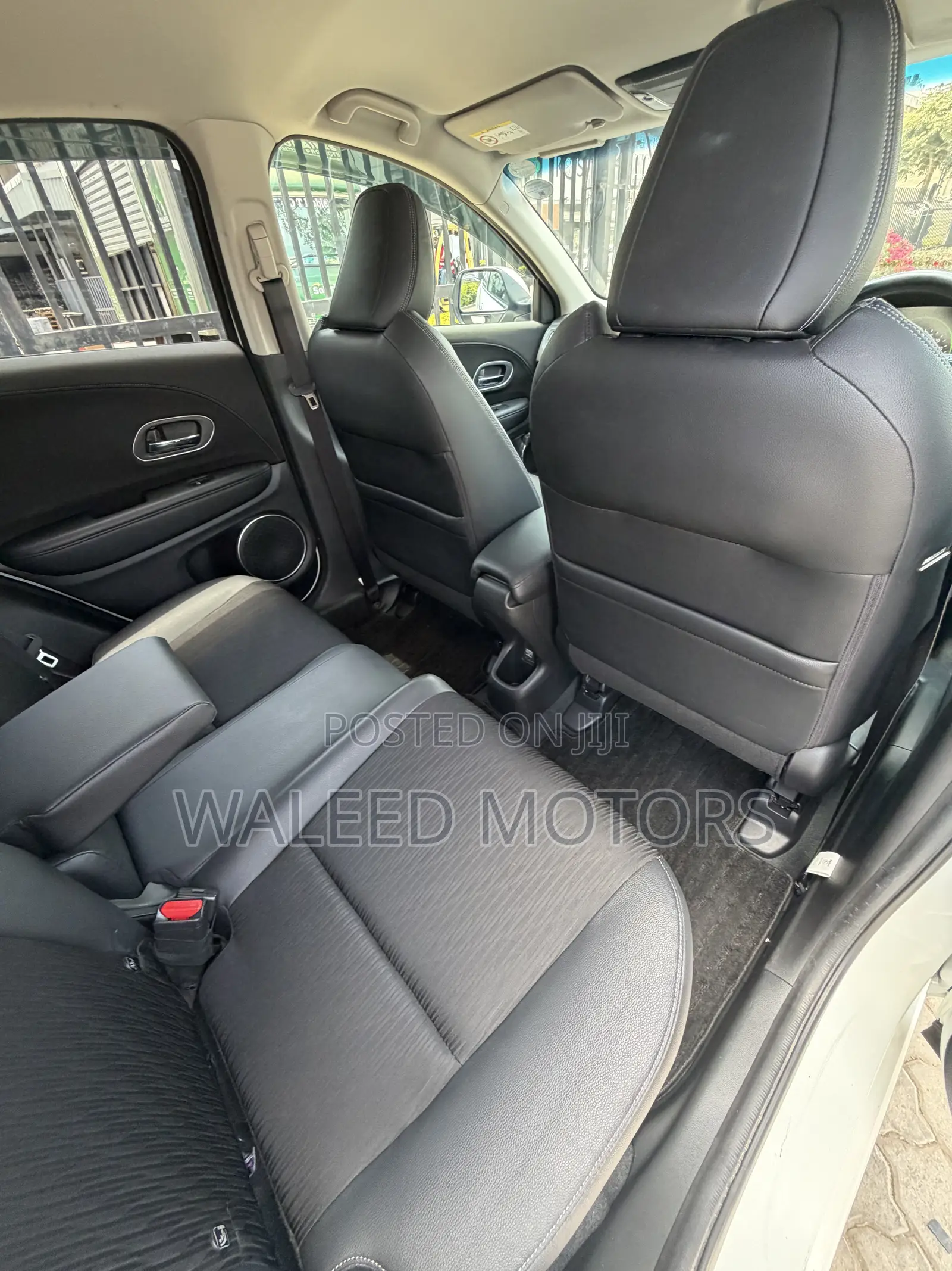 Honda Vezel 1.5 Hybrid 2WD 2019 Pearl
